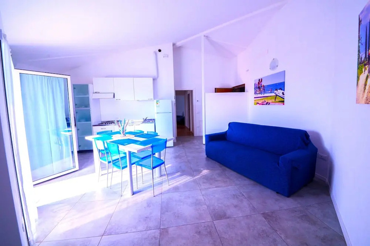 Room 2 of 19