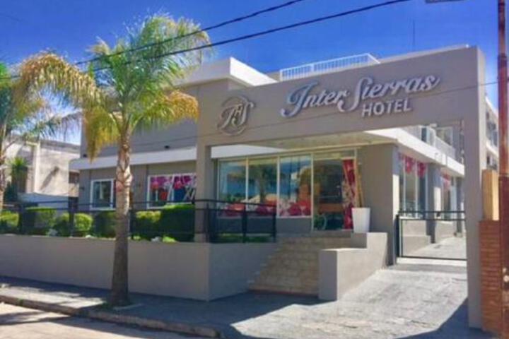 Hotel Intersierras