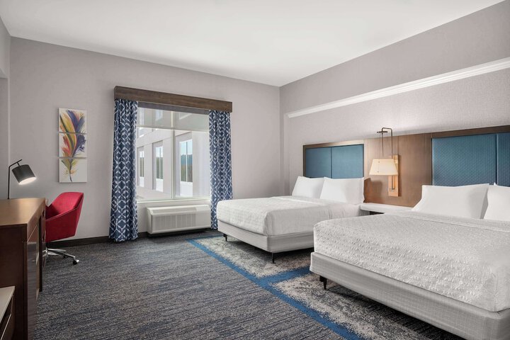 2 Queen Beds Hearing Accessible (1 of 2)