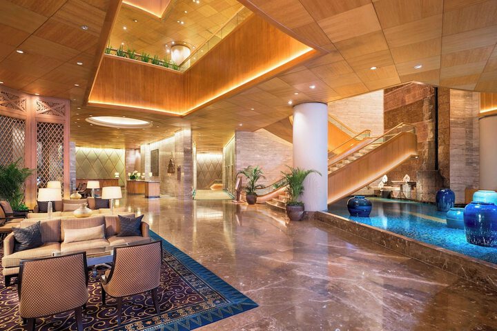 Guest Lobby