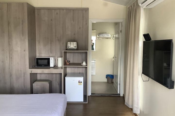 Room 8 of 23