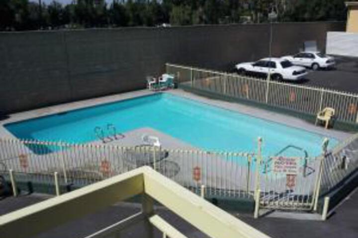 Pool 2 of 53