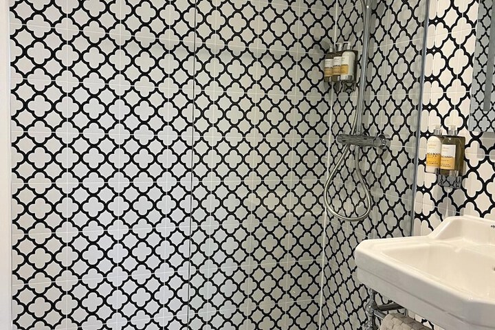 Room 69 of 126