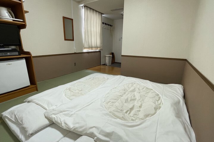 Room 28 of 71