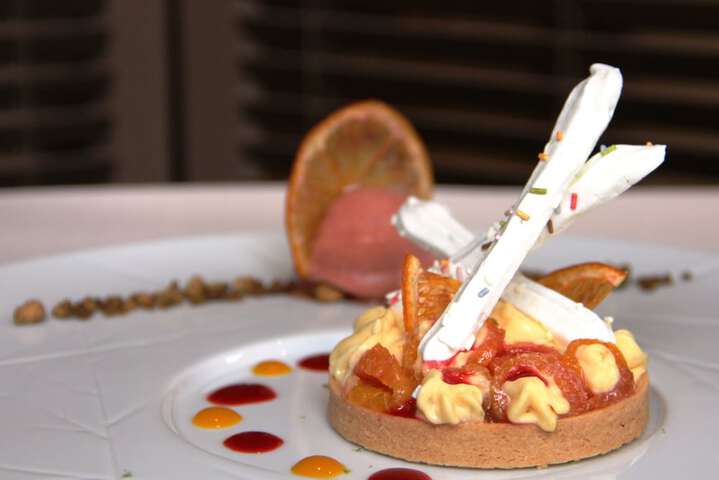 Dining 70 of 124