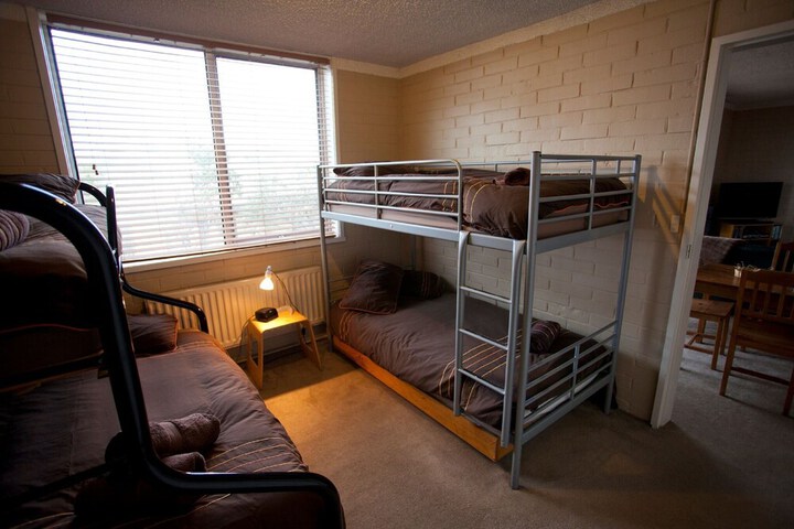 Room 3 of 11
