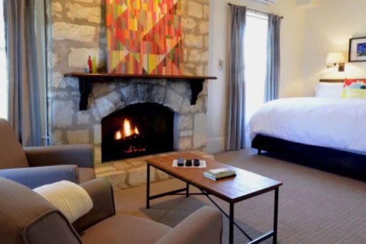 Room 21 of 278
