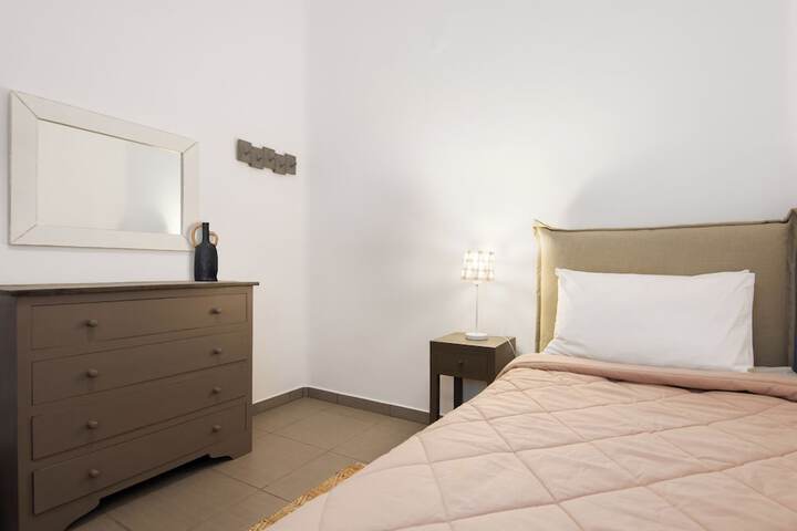 Room 64 of 156