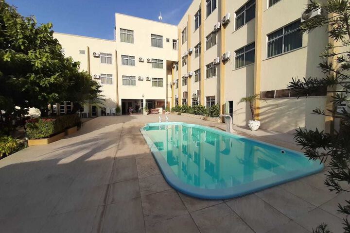 Pool 33 of 56