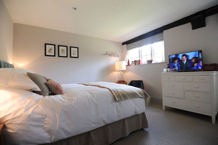Room 8 of 62