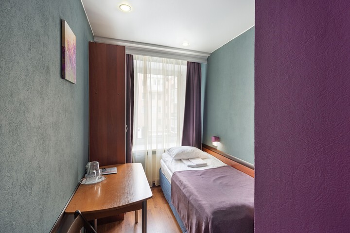 Room 7 of 31