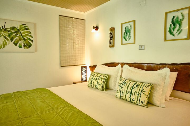 Room 14 of 79