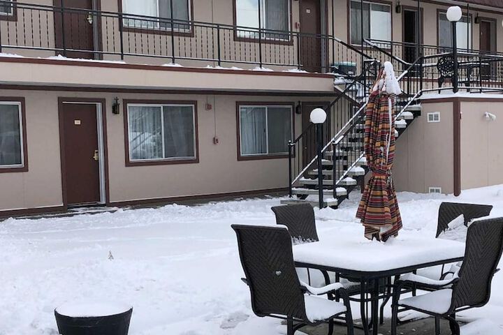 Property Grounds 47 of 62