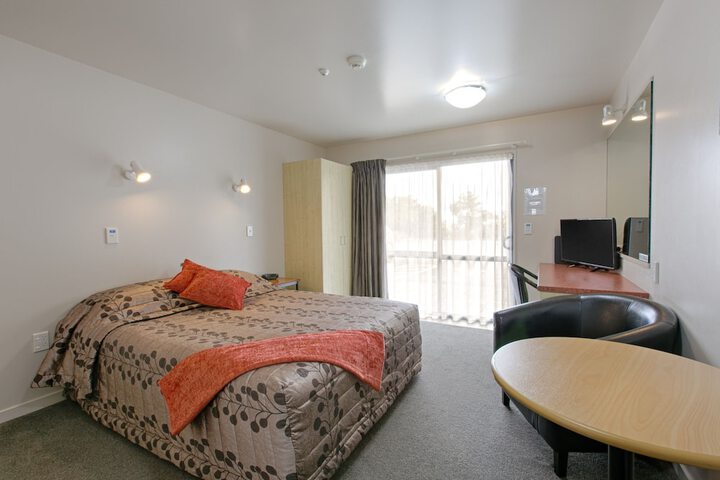 Room 18 of 43