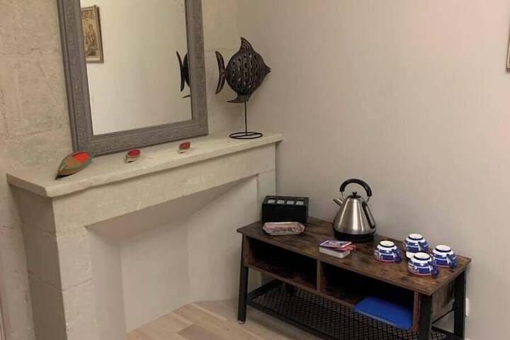 Room 11 of 68