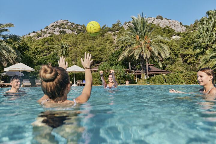 Pool 36 of 126