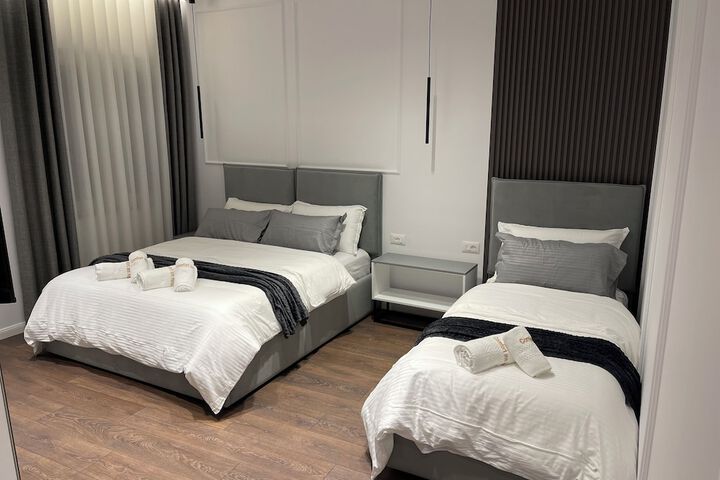 Room 11 of 35