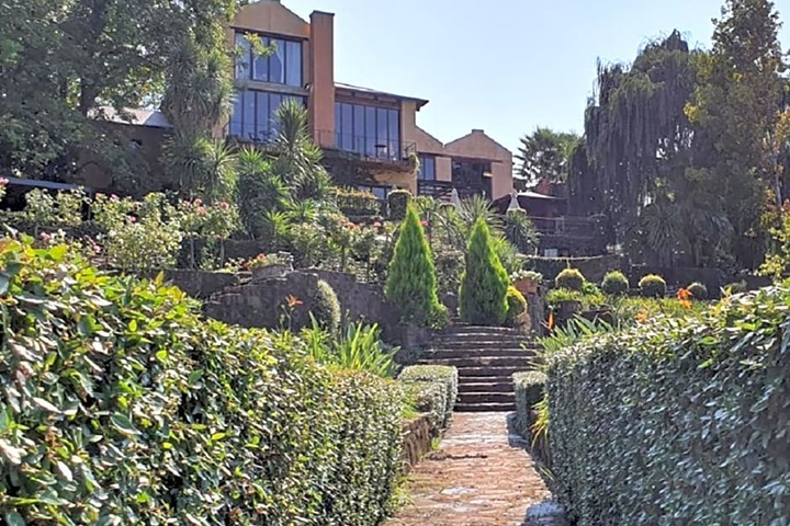 Black Horse Estate