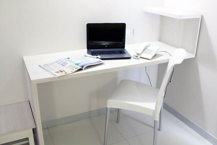 Room 5 of 30