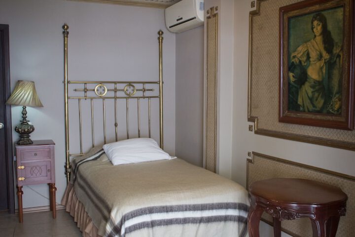 Room 14 of 51