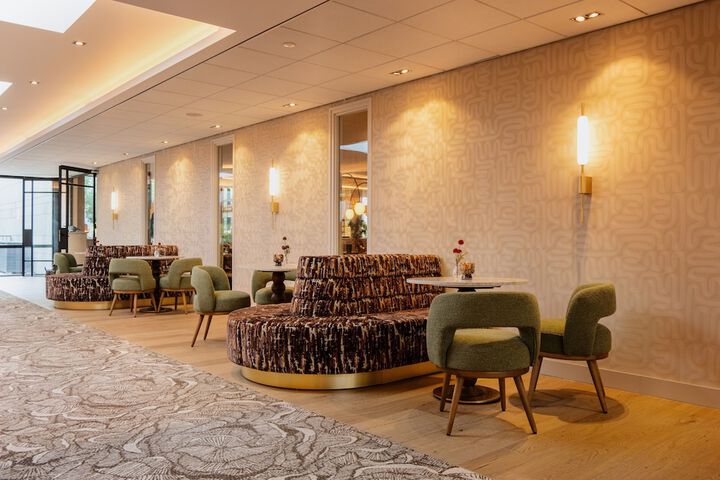 Hotel Interior 6 of 43