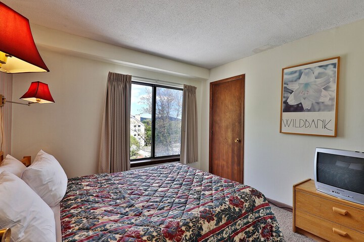 Room 7 of 234