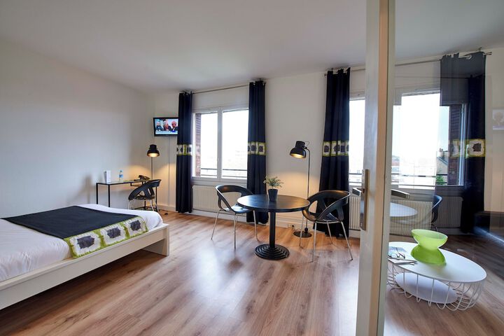 Room 20 of 42