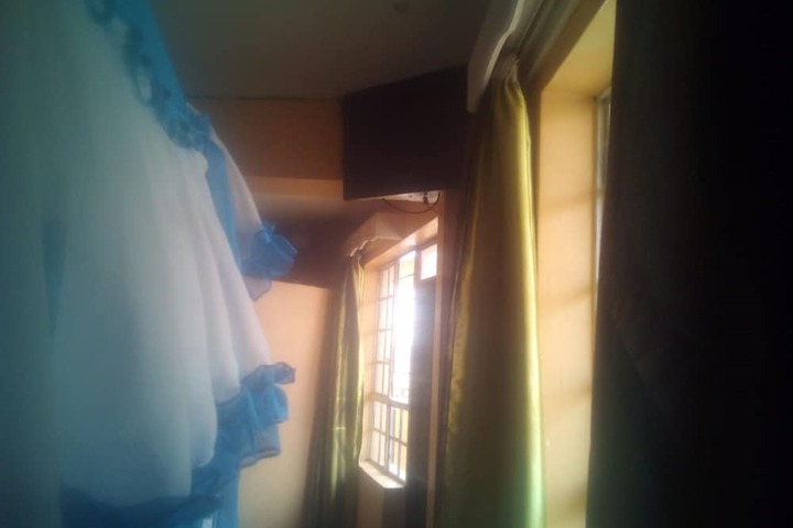 Room 5 of 15