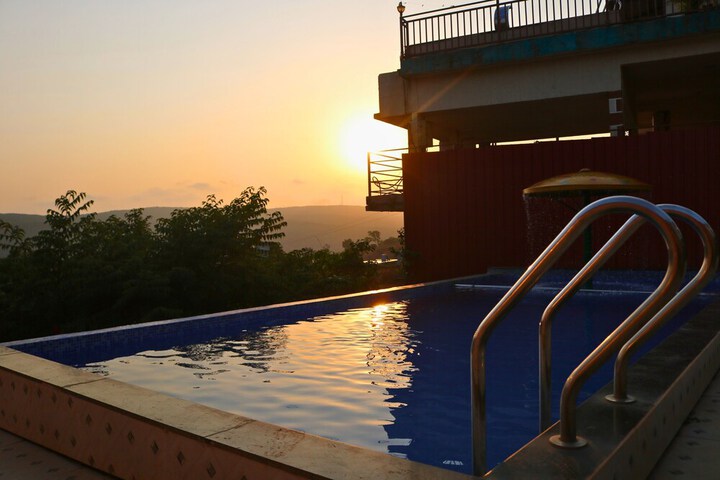 Hotel 51 of 60