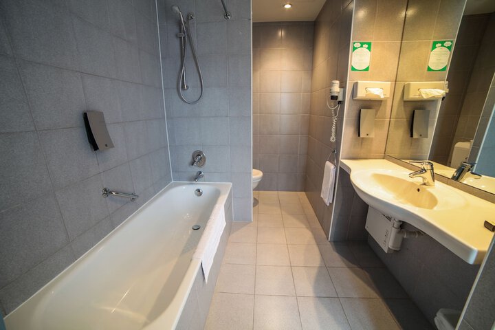Bath Photo