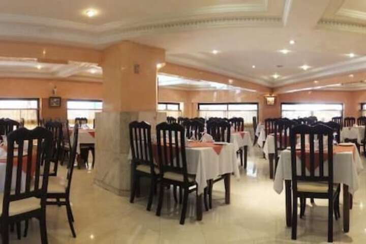 Dining Photos