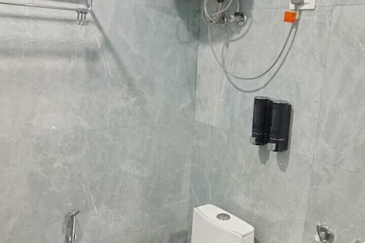 Room 15 of 29