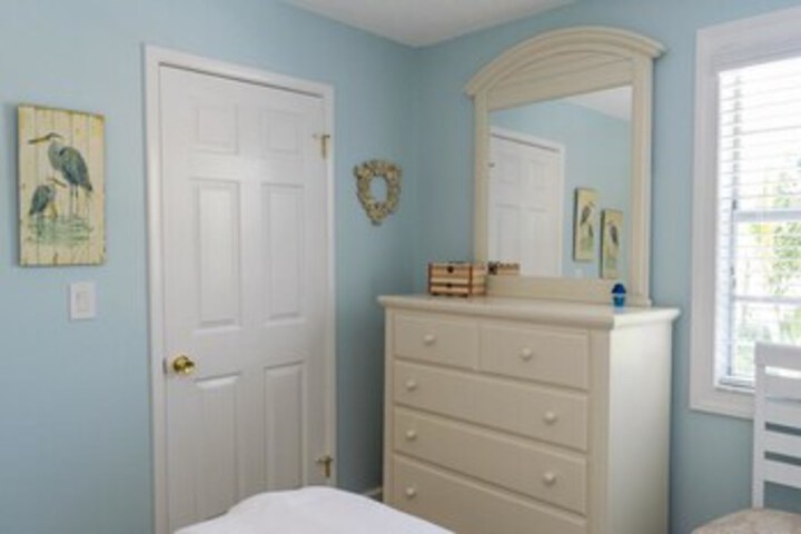Room 28 of 36