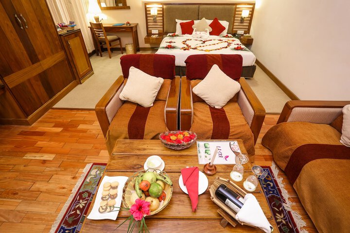 Room 4 of 97