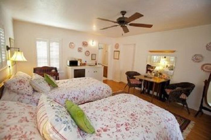 Room 40 of 63
