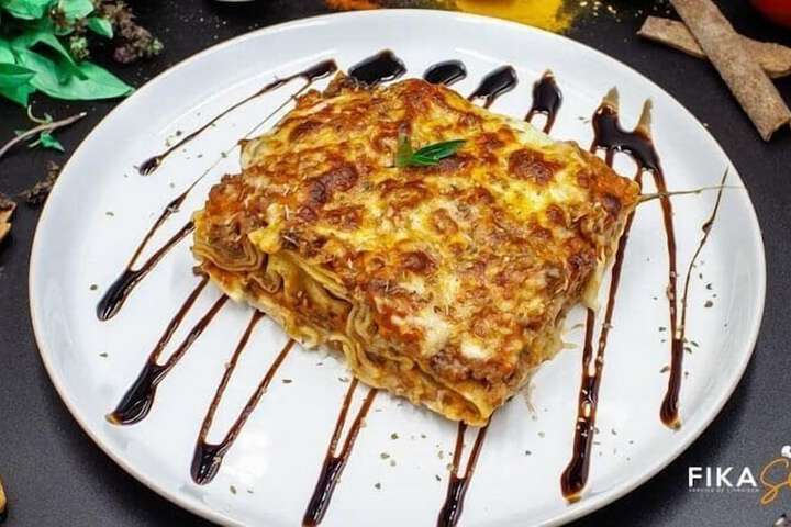 Dining Photos