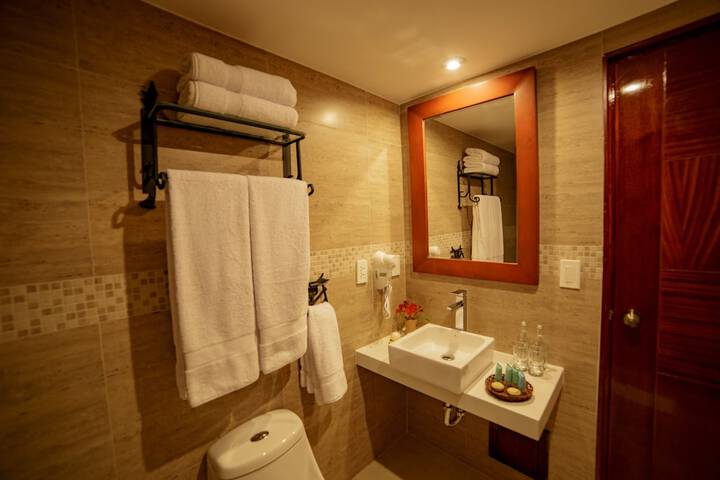 Room 26 of 46