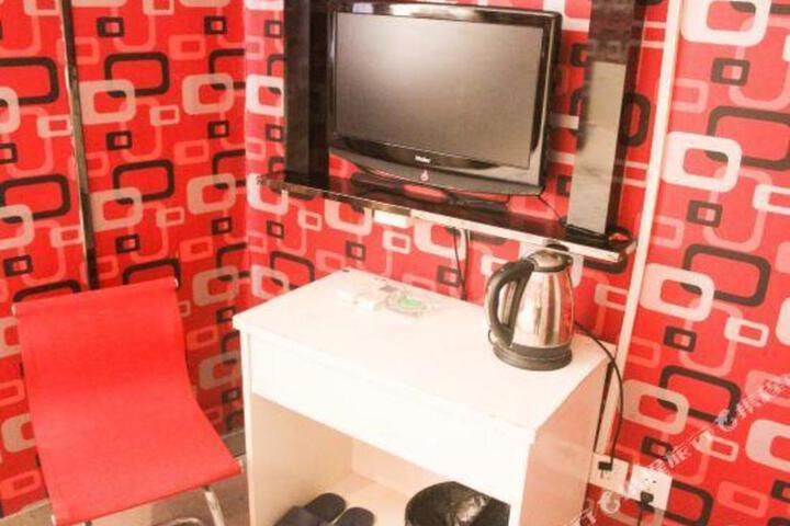 9+9 Hotel