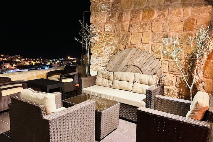 Terrace/Patio 30 of 49