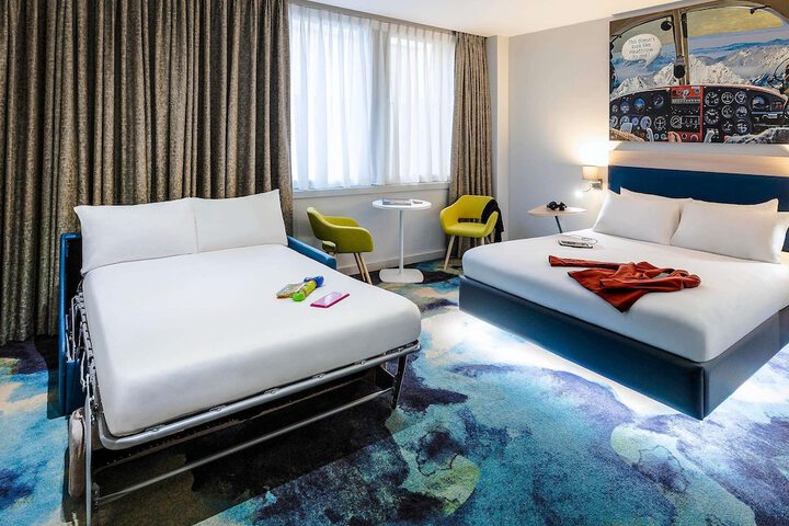 Room 21 of 44