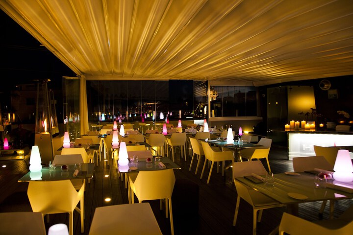 Dining 92 of 117