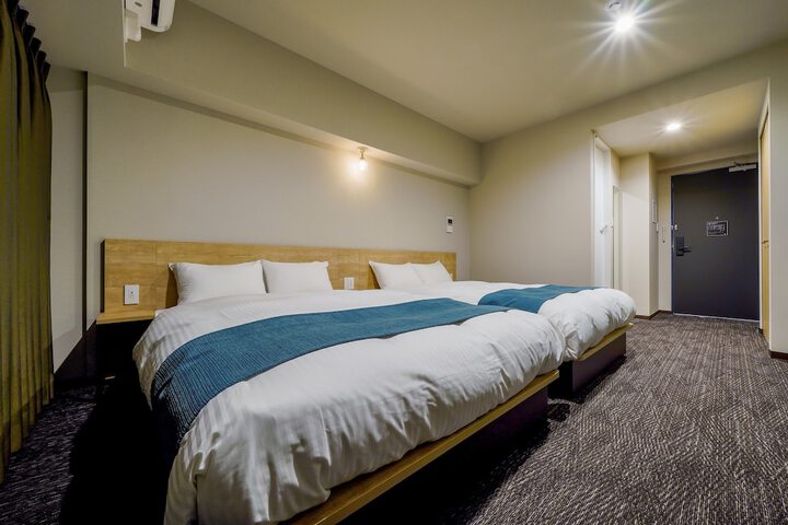 Room 29 of 146