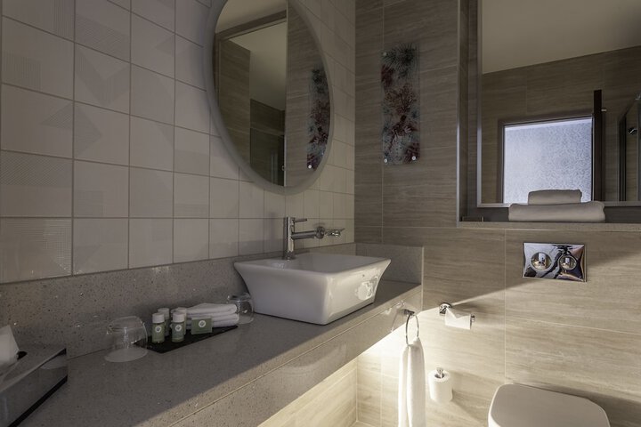Clean Restrooms