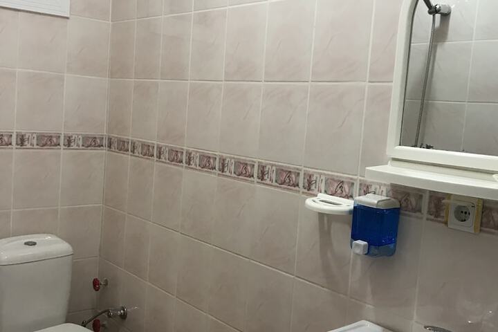 Room 18 of 23