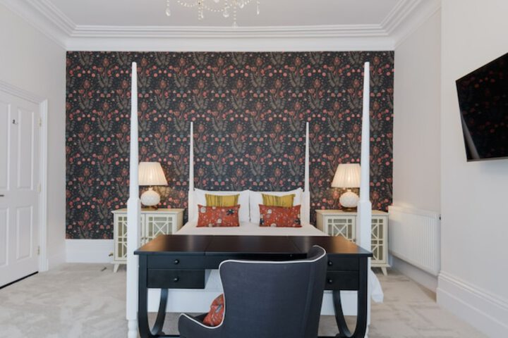 Room 35 of 67