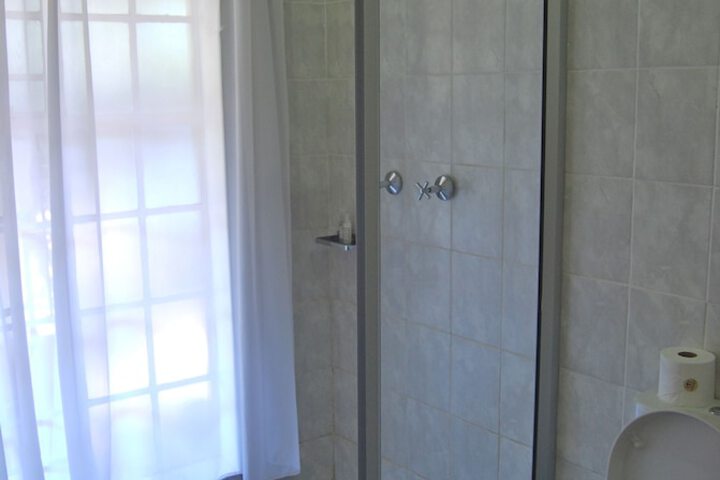 Room 28 of 72
