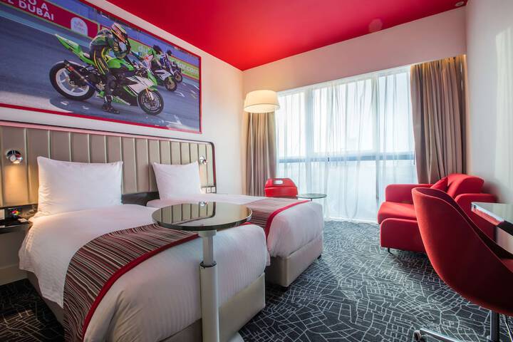 Room 15 of 111