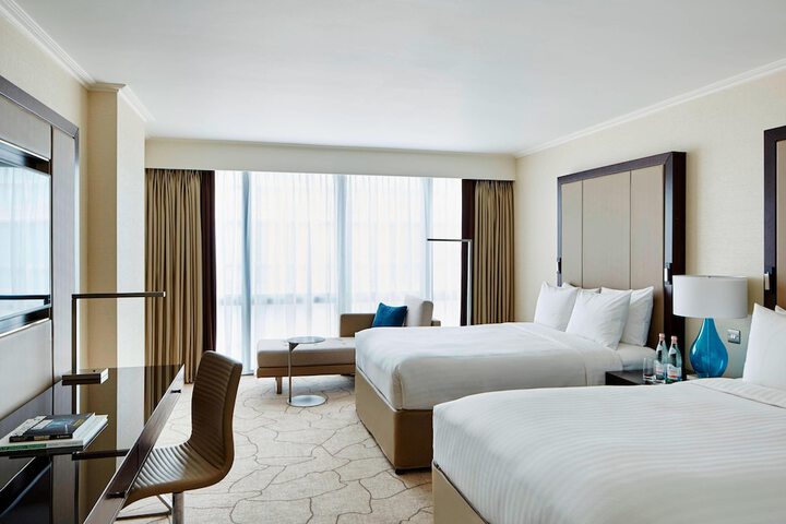 Room 12 of 85