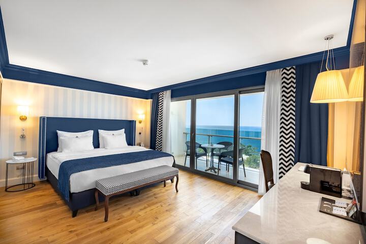 Room 21 of 152