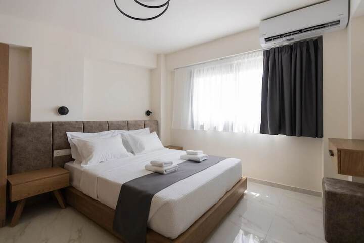 Room 9 of 82